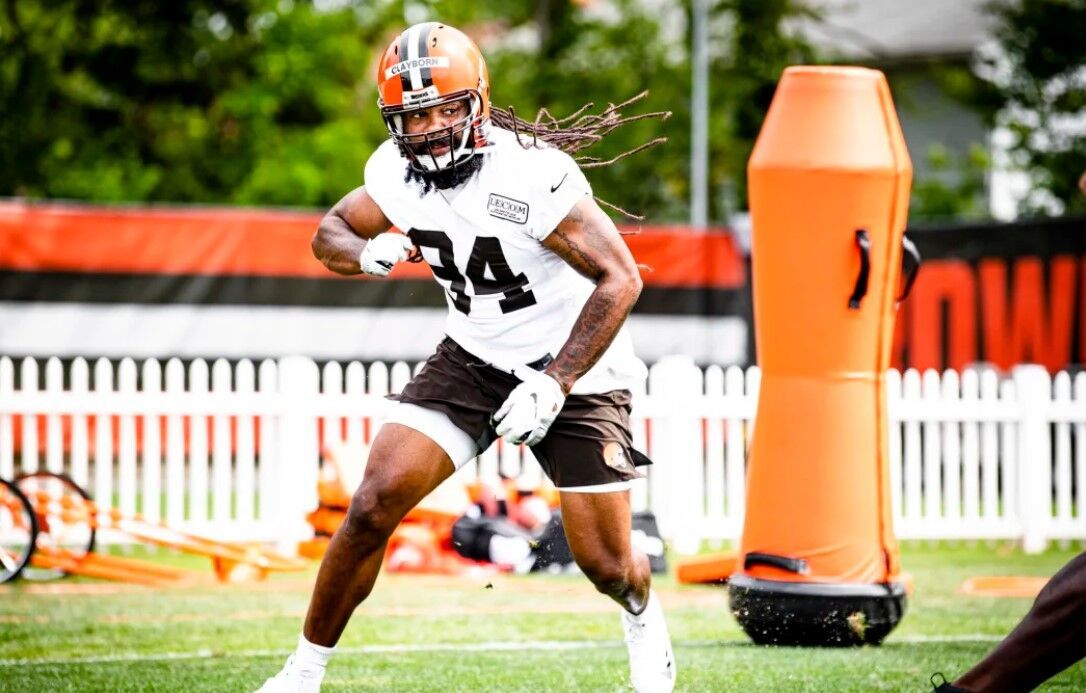 Adrian Clayborn